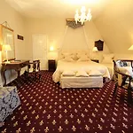 Hotel Hvedholm Slotshotel