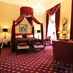Hvedholm Slotshotel 4* Fåborg