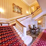 Hvedholm Slotshotel Fåborg