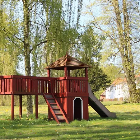Hvedholm Slotshotel 호텔 Fåborg