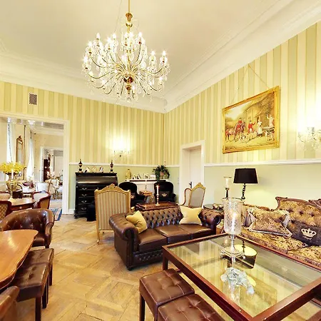 호텔 Hvedholm Slotshotel 4*