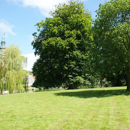 호텔 Hvedholm Slotshotel Fåborg