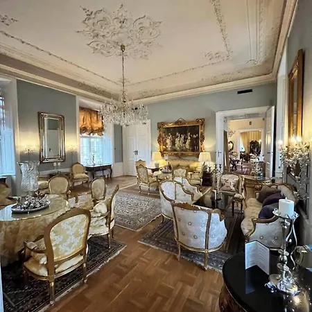 호텔 Hvedholm Slotshotel 4*