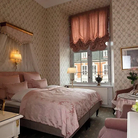 Hvedholm Slotshotel 4* Fåborg