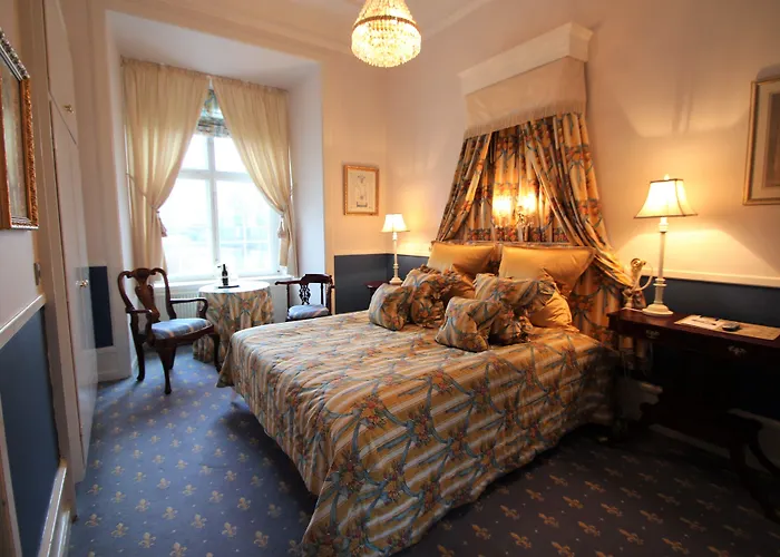 Hvedholm Slotshotel 4* فابورغ