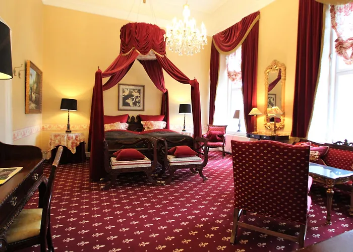 Hvedholm Slotshotel 4* فابورغ