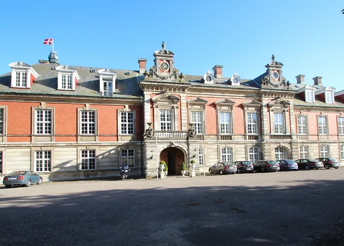 Hvedholm Slotshotel 4*