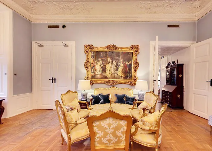 فندق Hvedholm Slotshotel 4*