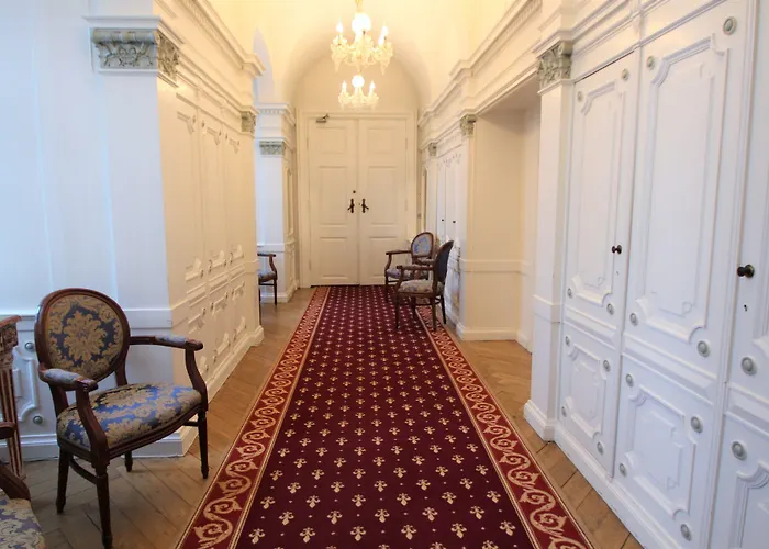 فندق Hvedholm Slotshotel فابورغ