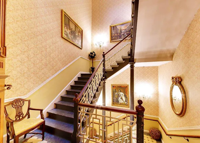 فندق Hvedholm Slotshotel