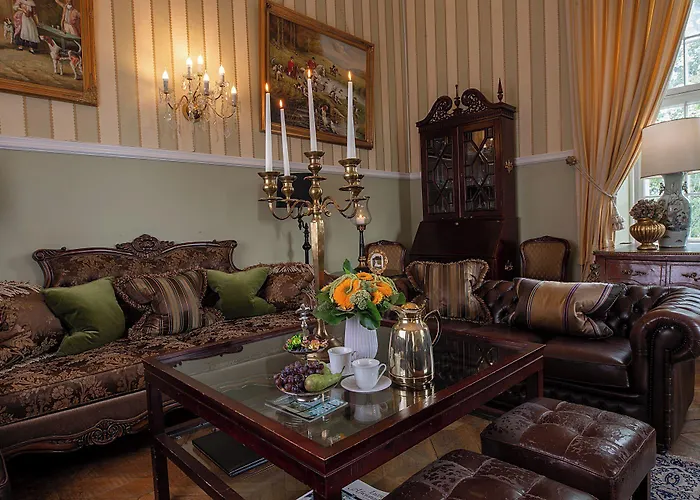 فندق Hvedholm Slotshotel