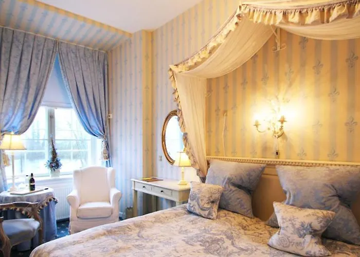 فندق Hvedholm Slotshotel فابورغ